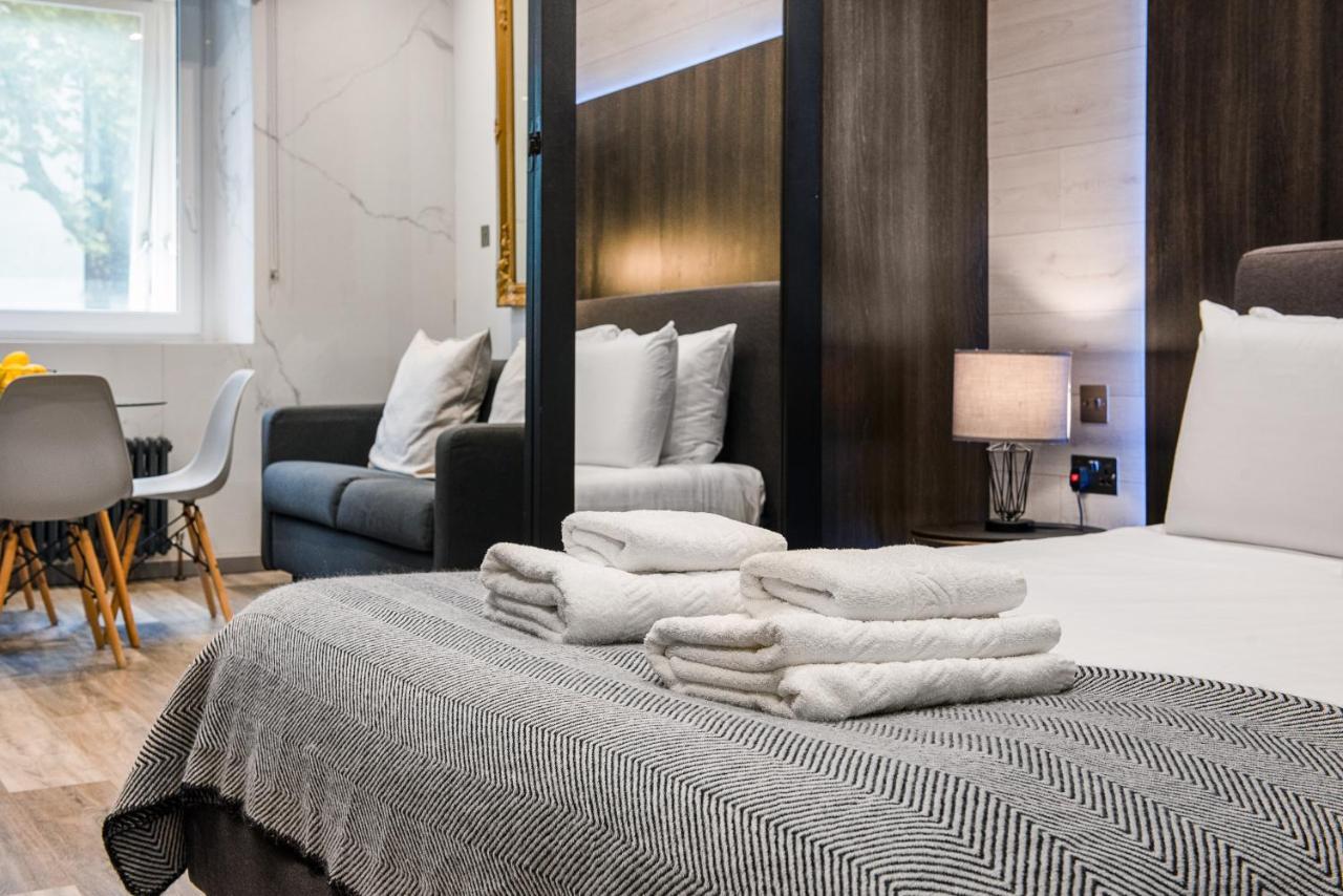 Circlelet Luxury Private Suites London Exterior photo